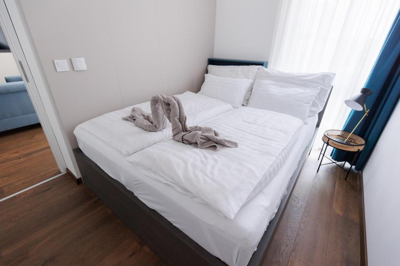 Villa Bauhaus Wellness Apartman 102 Siofok Exterior photo