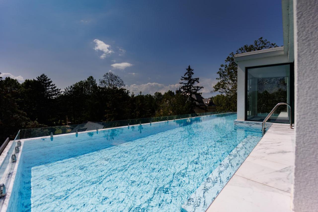 Villa Bauhaus Wellness Apartman 102 Siofok Exterior photo